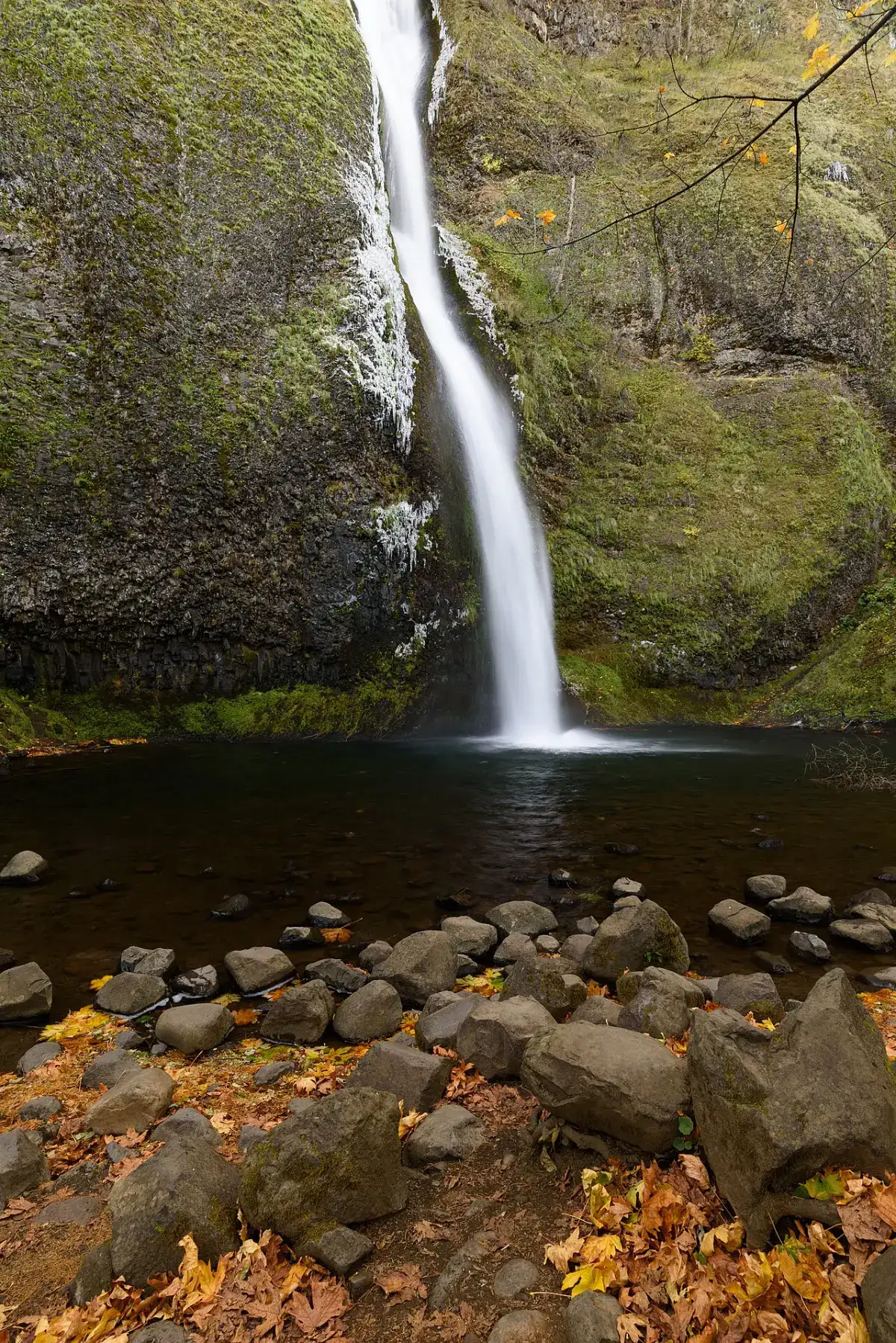 Horsetail Falls photograph